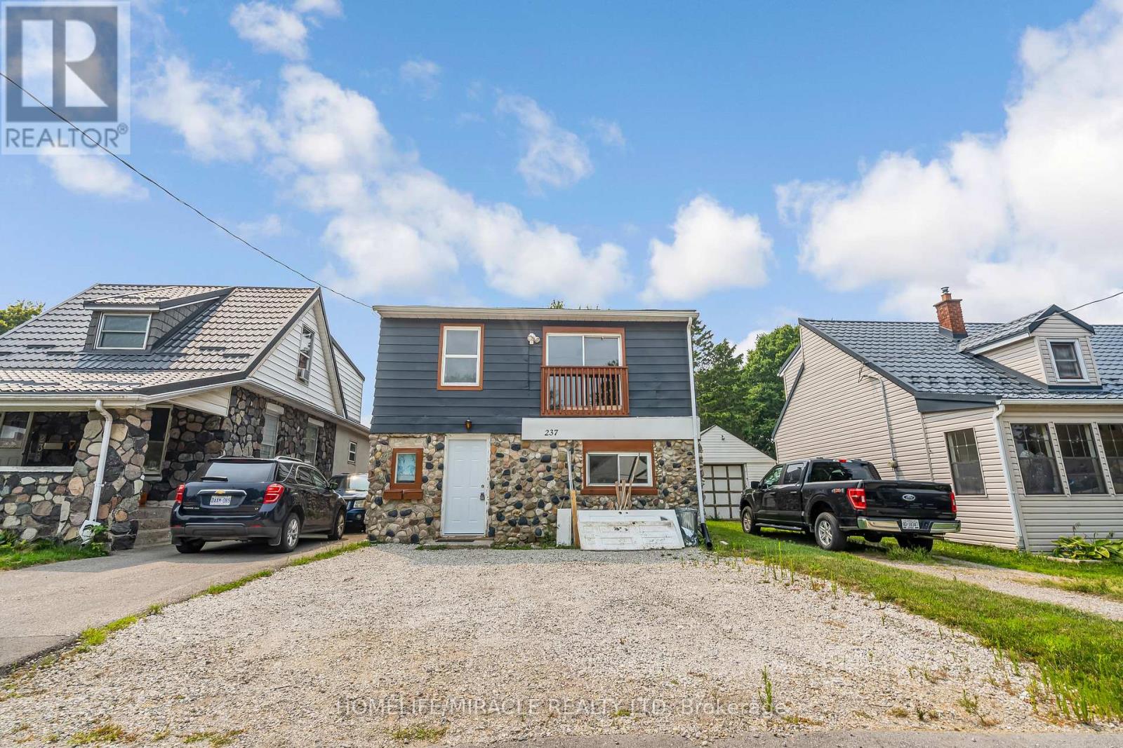 237 St Julien St, London, ON N5Z 2N2