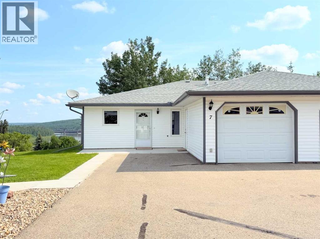 5110 48 Avenue #7, Athabasca, AB T9S 1T5