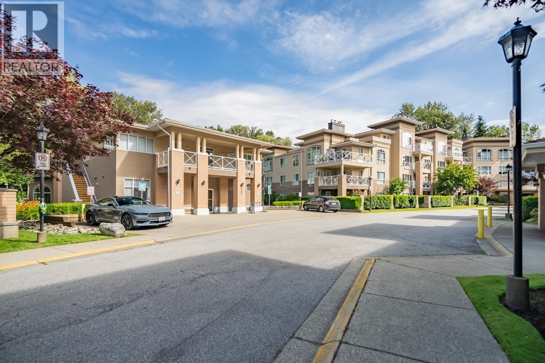2551 Parkview Lane Unit 308, Port Coquitlam, BC V3C 6J8