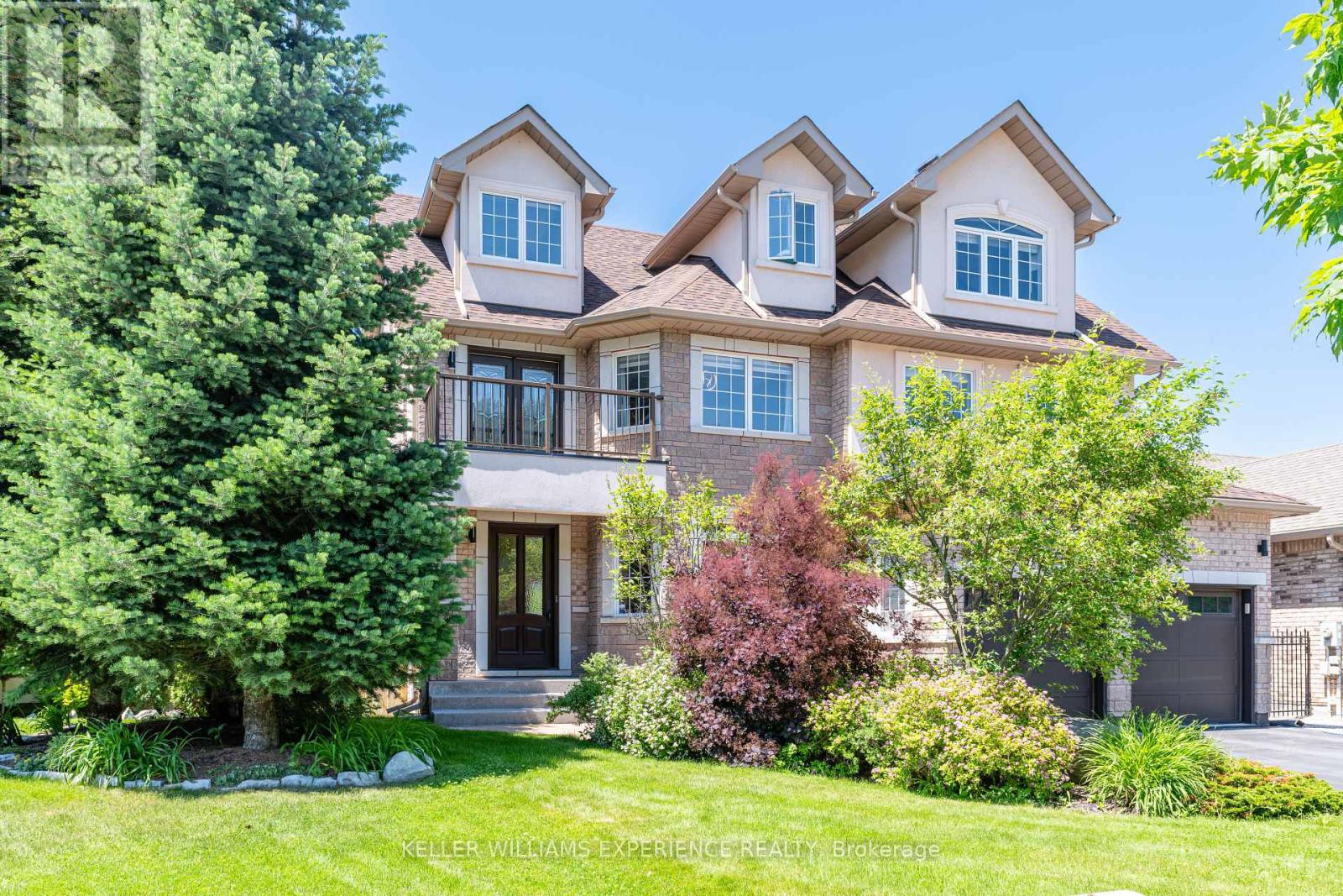 36 Stapleton Pl, Barrie, ON L4N 5Z3