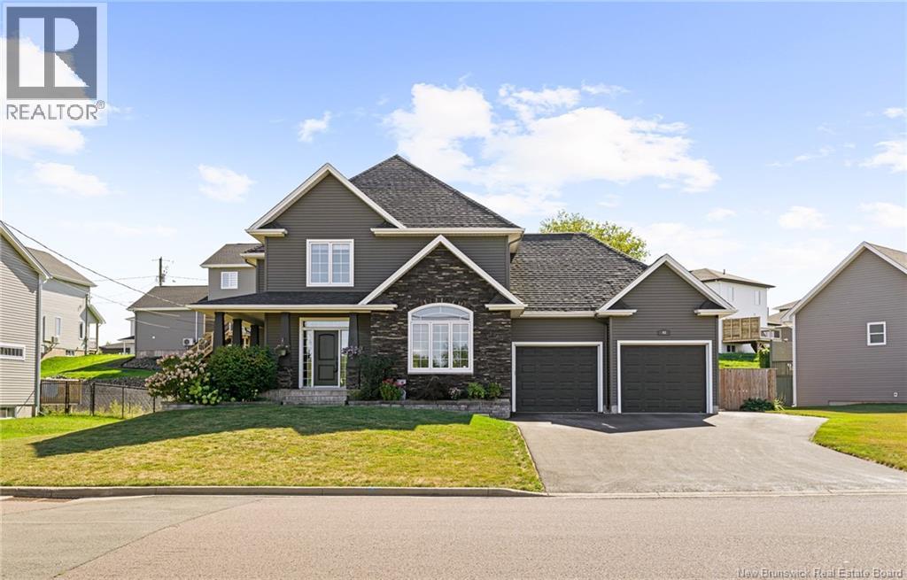 40 Salengro Cres, Moncton, NB E1G 5P7