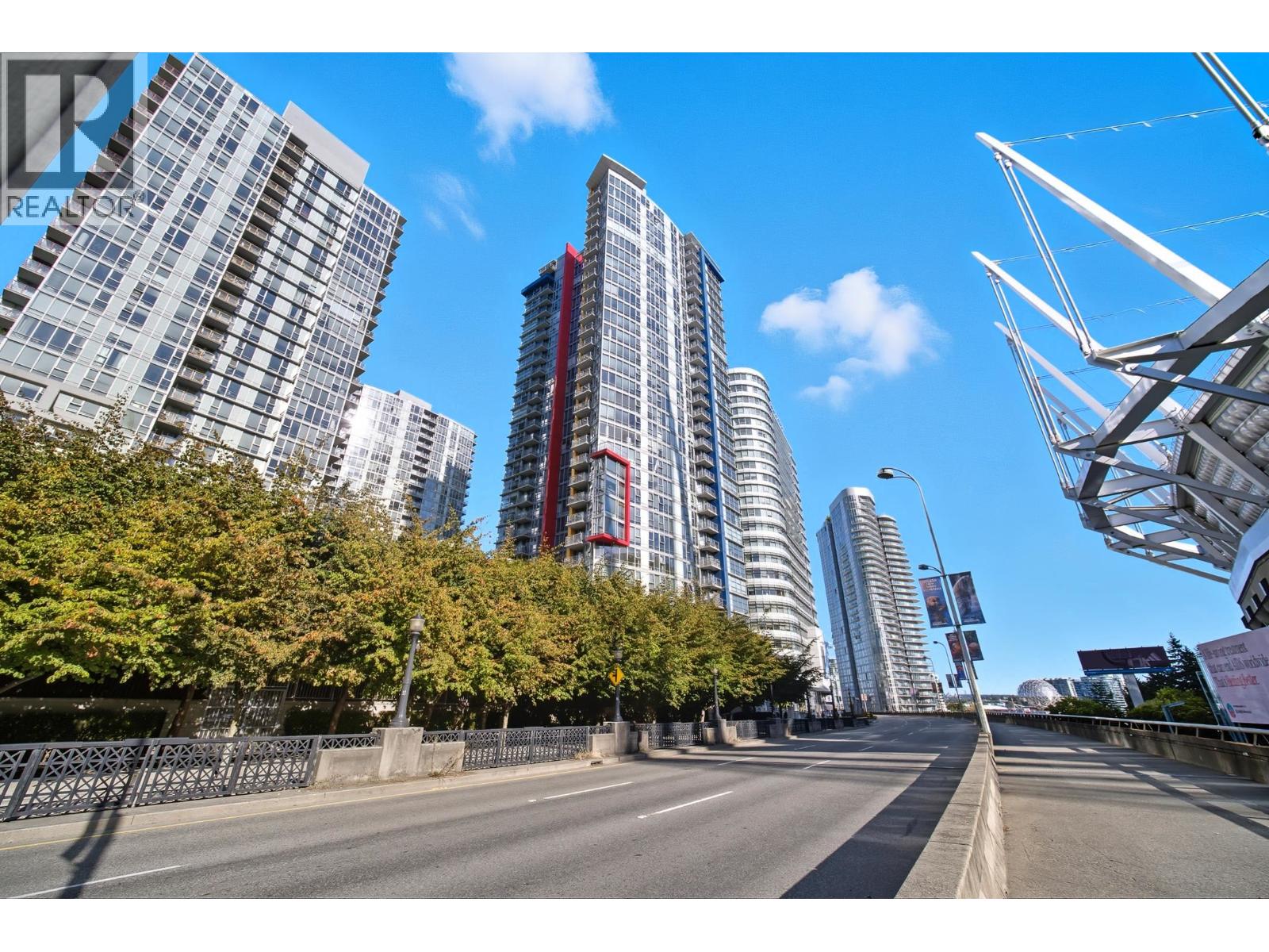 111 W Georgia Street Unit 3008, Vancouver, BC V6B 1T8