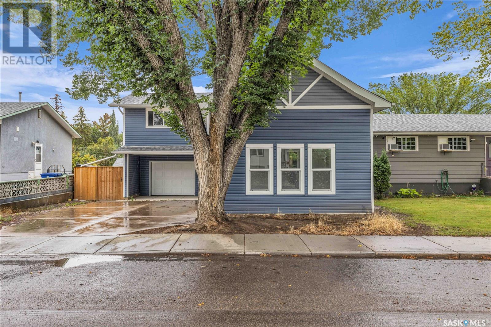 312 Avenue D South, Saskatoon, SK S7M 3J7