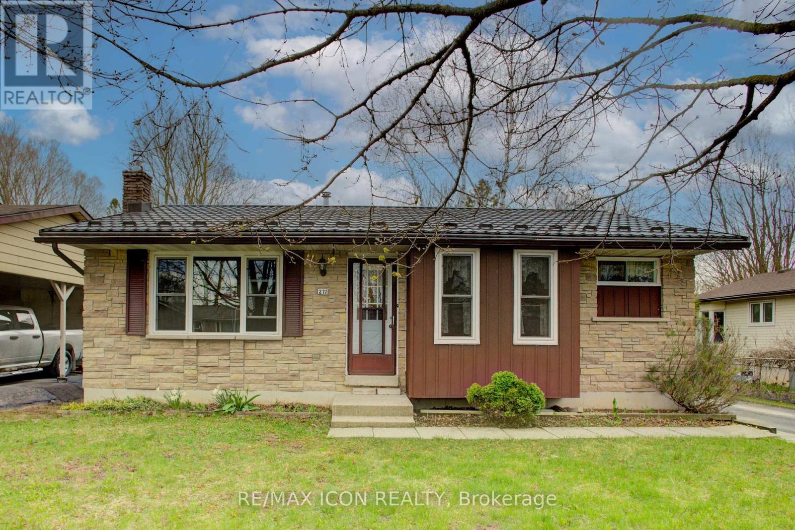 271 Forest Glen Cres, Wellington North, ON N0G 2L2
