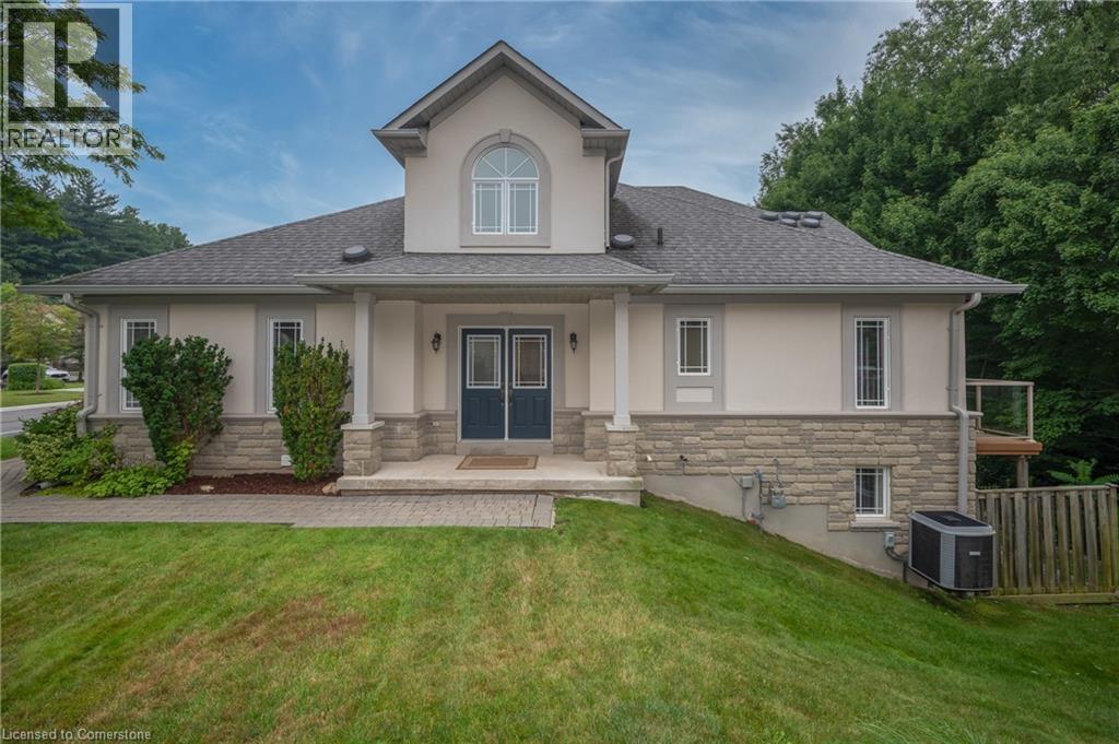 40 Wesleyan Court Unit 45, Hamilton, ON L9G 5C7