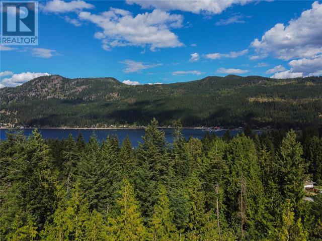2530 Forest Dr, Blind Bay, BC V0E 1H0