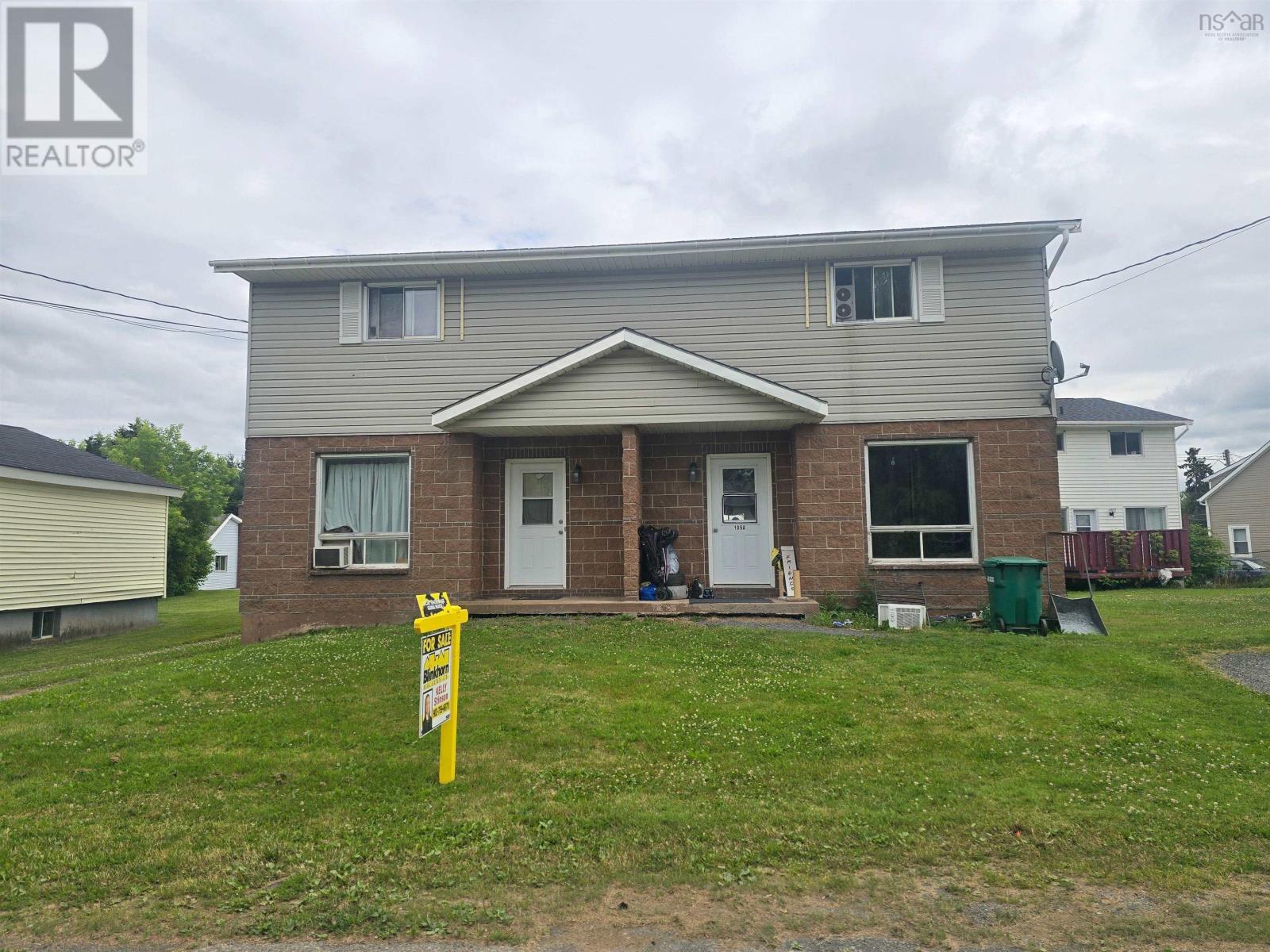 105 Rutherford St, Stellarton, NS B0K 1S0