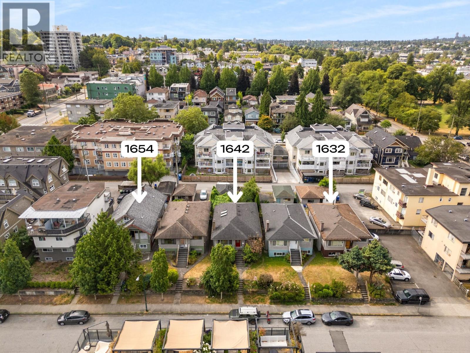 1632 E Pender St, Vancouver, BC V5L 1W3