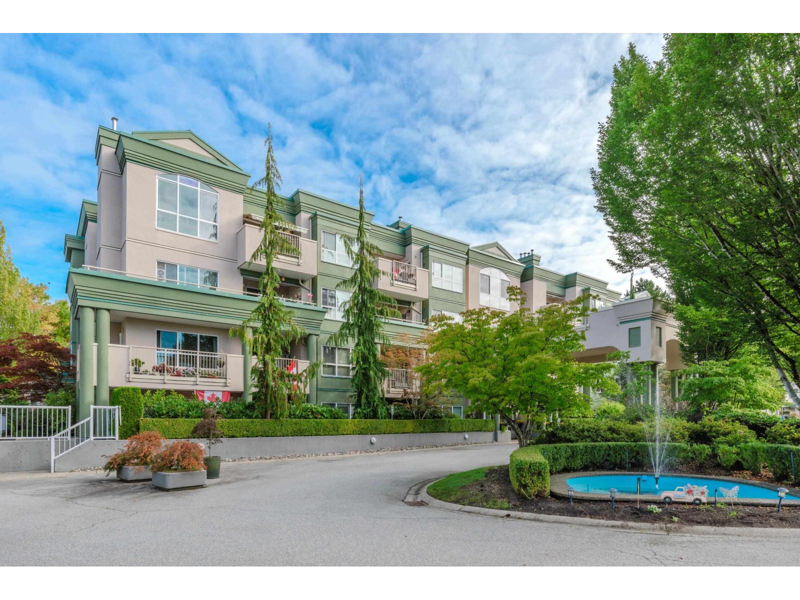 13870 70 Avenue Unit 303, Surrey, BC V3W 0R9