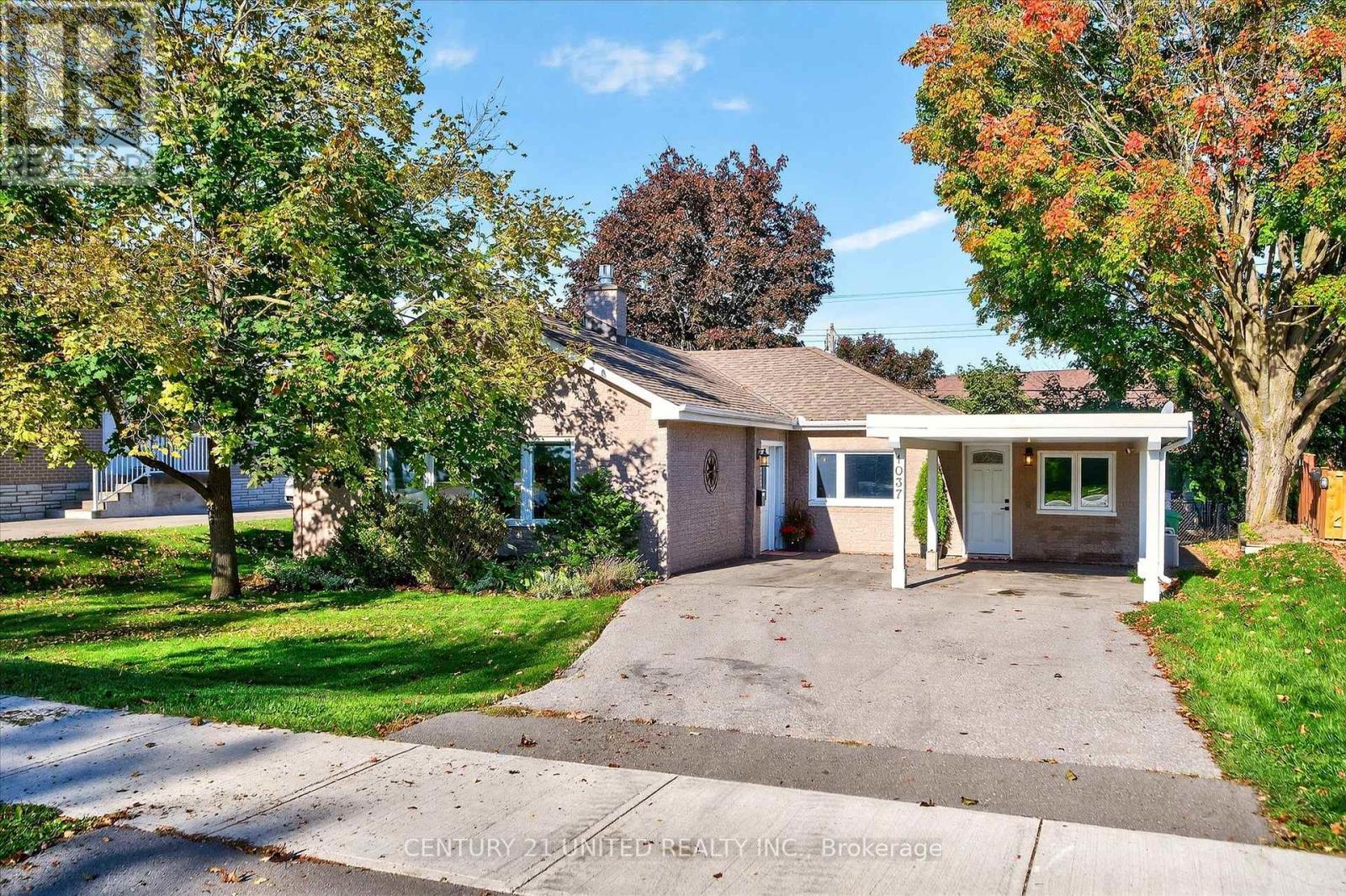 1037 Glebemount Crescent Ward 5, Peterborough, ON K9H 6M1