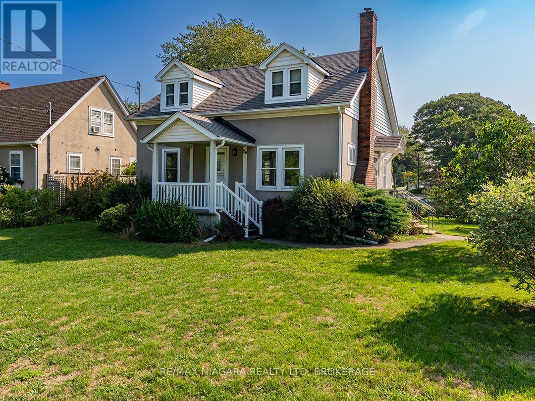 29 Rosemount Ave, Port Colborne, ON L3K 5P8