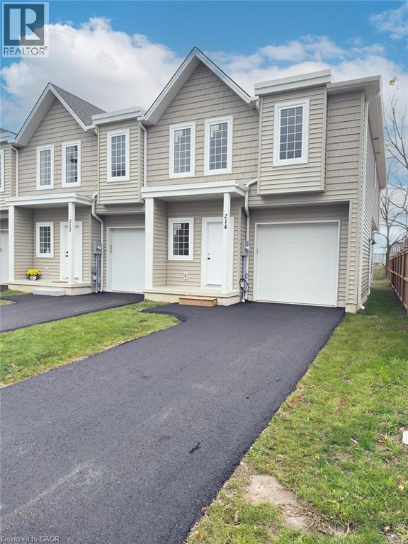 214 William St, Delhi, ON N4B 2E1