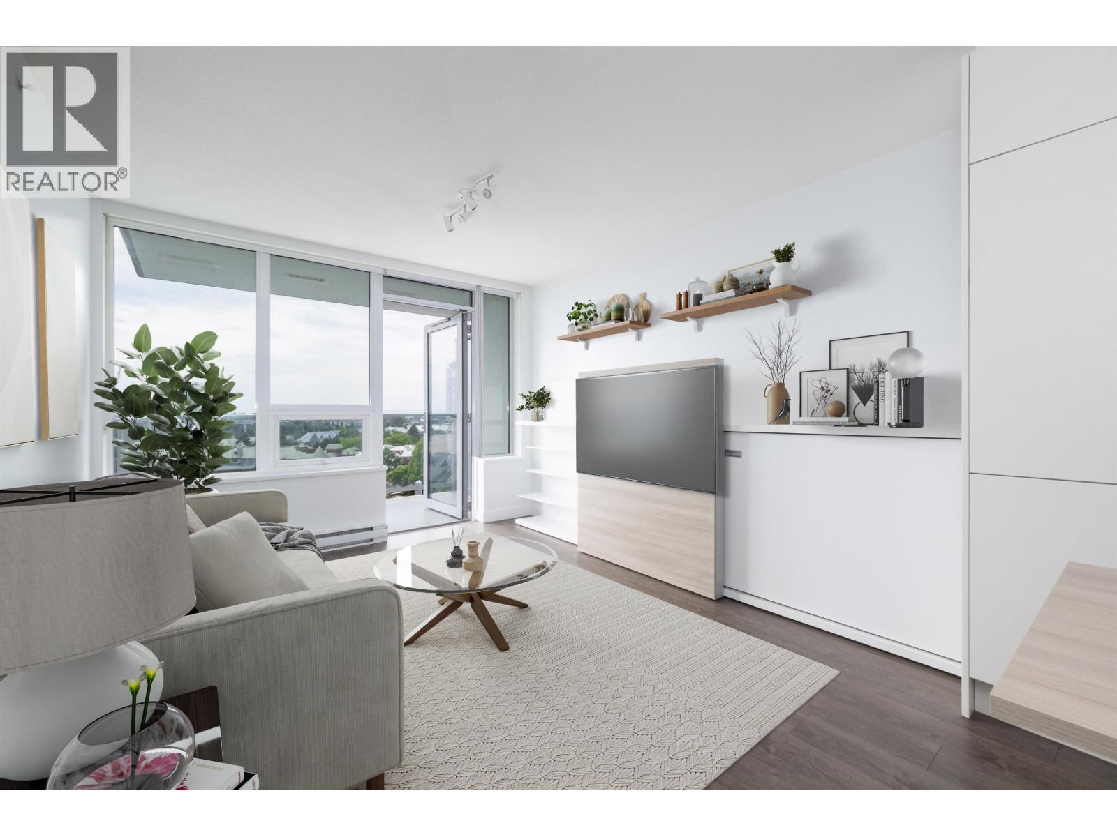 988 Quayside Drive Unit 912, New Westminster, BC V3M 0L5