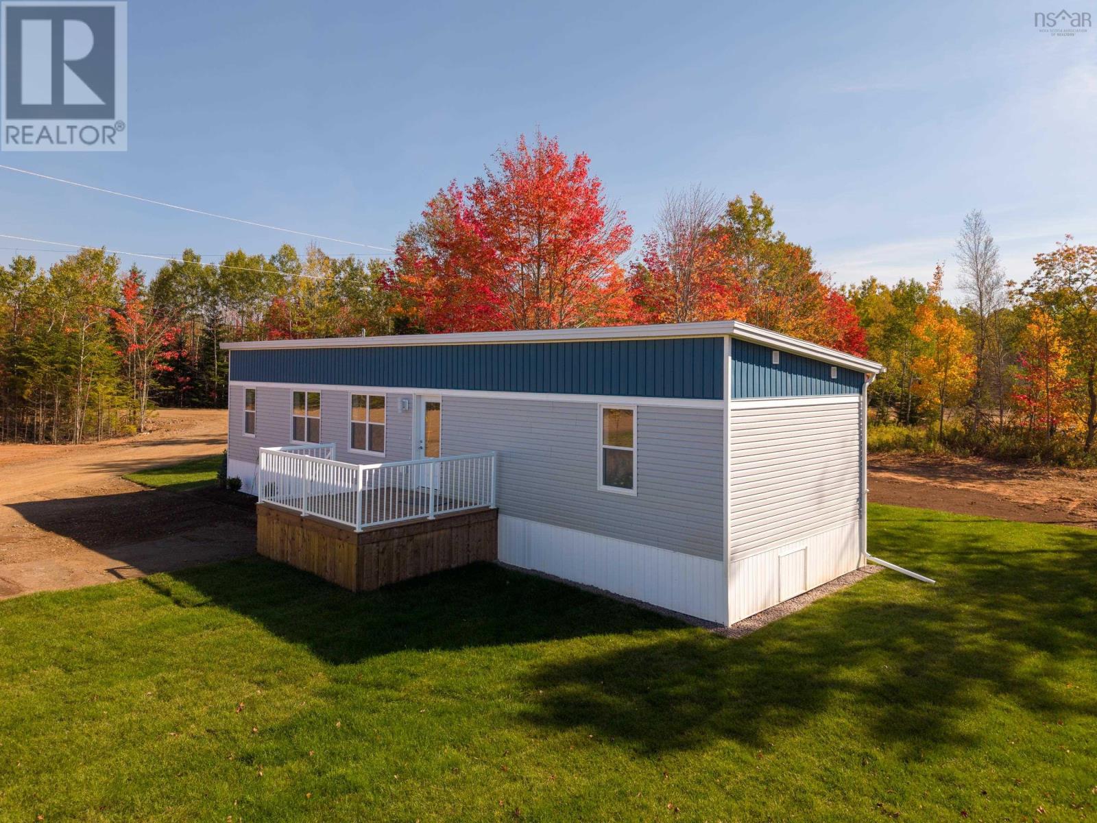 2 Pebble Ln, West St. Andrews, NS B0N 2J0