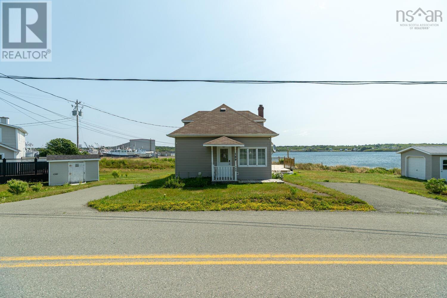 189 Boudreauville Rd, Petit-de-grat, NS B0E 2L0