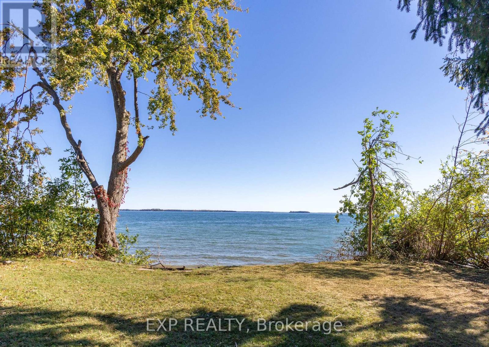 255 Moon Point Dr, Oro-Medonte, ON L3V 6H1