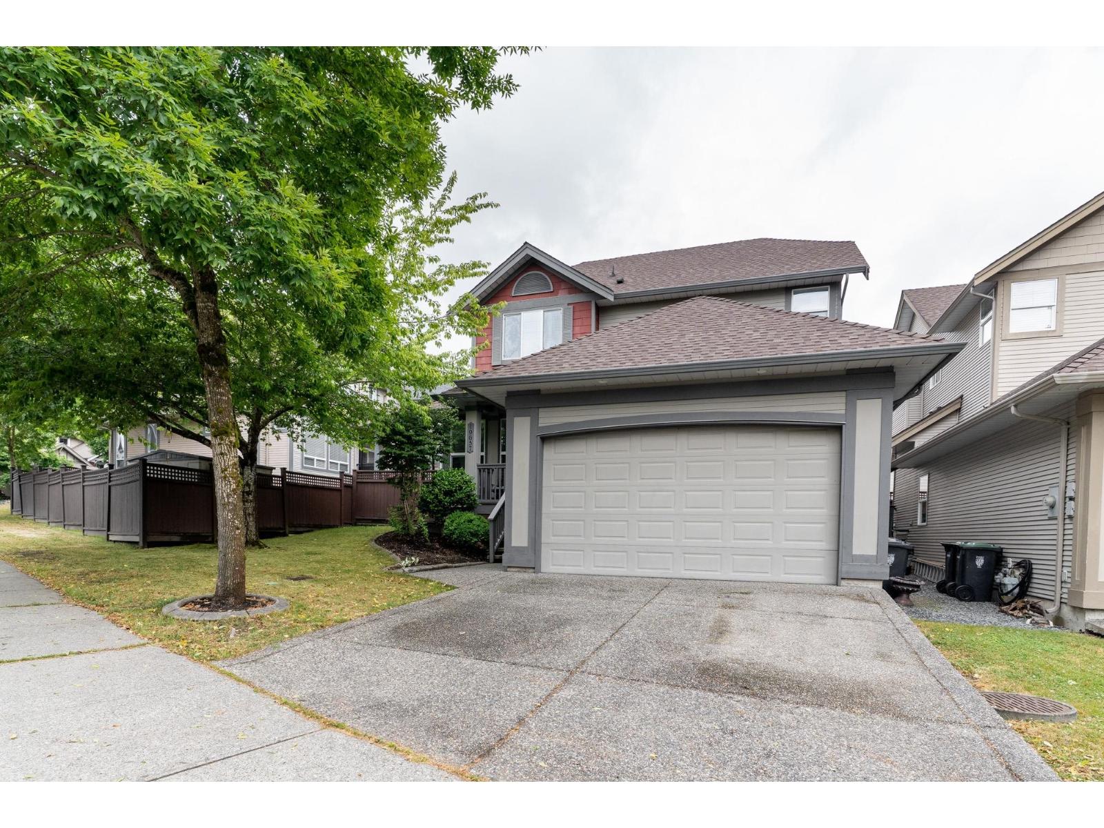 69 Avenue Unit 19657 #a, Langley, BC V2Y 3A6
