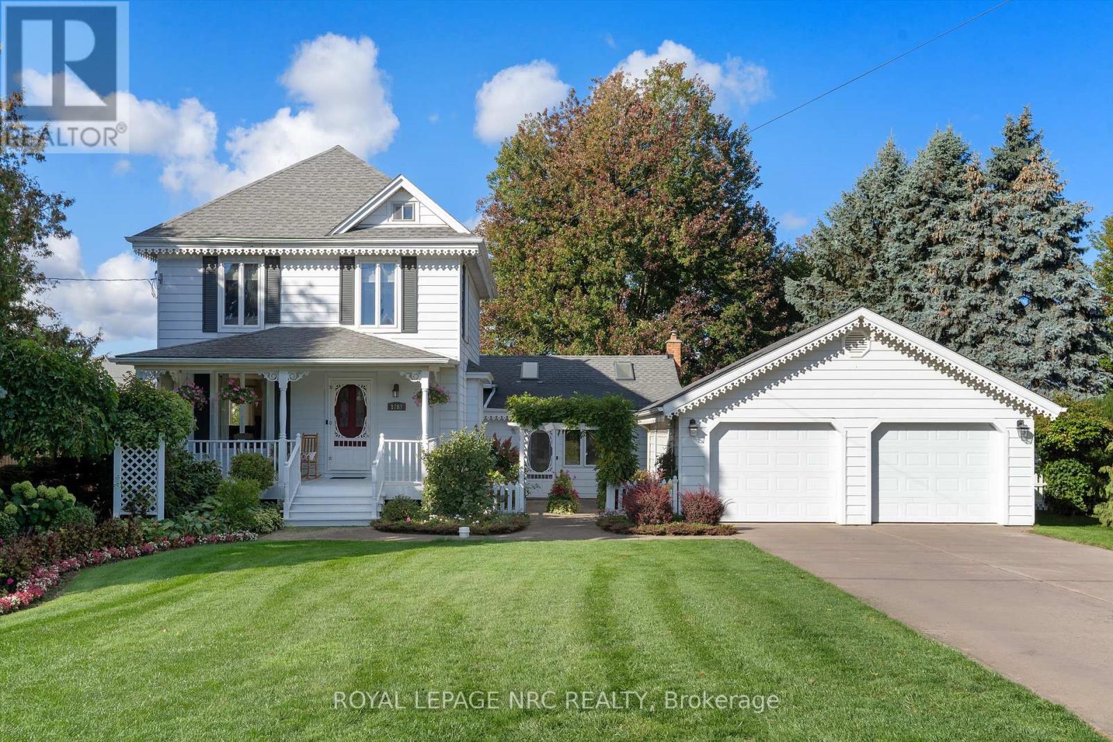 1287 Third St, St. Catharines, ON L2R 6P9
