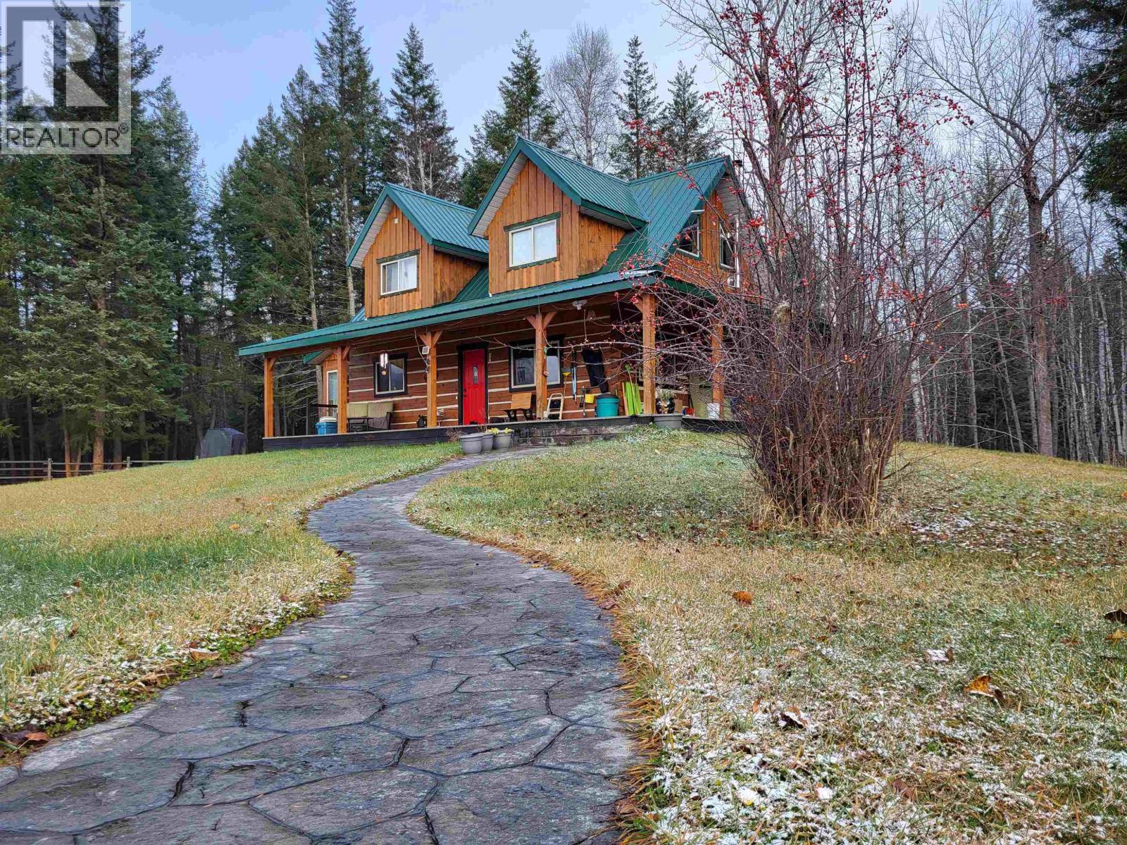 2301 Kersleydale Landing Rd, Quesnel, BC V2J 6L7
