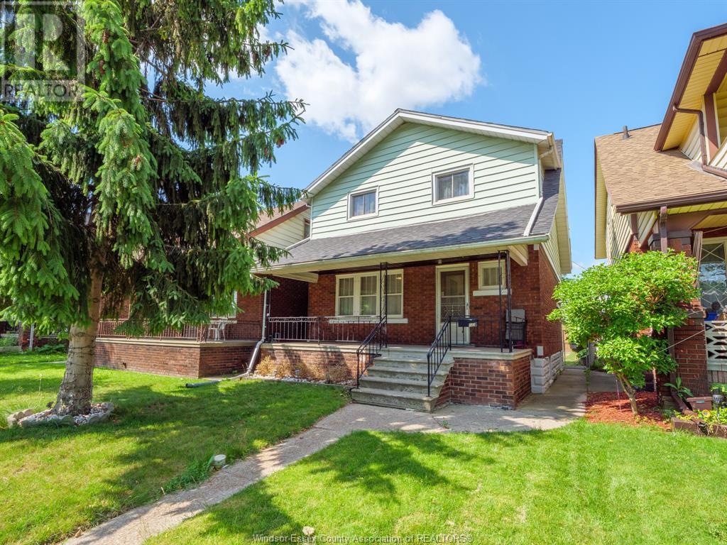 1481 Benjamin, Windsor, ON N8X 4N2