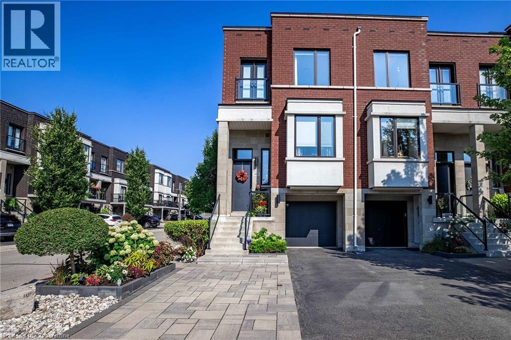 469 Nautical Blvd, Oakville, ON L6L 0E8