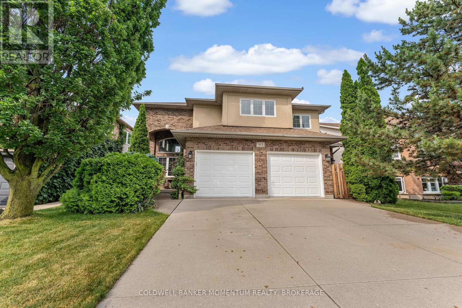 163 Crysler Cres, Thorold, ON L2V 5A3