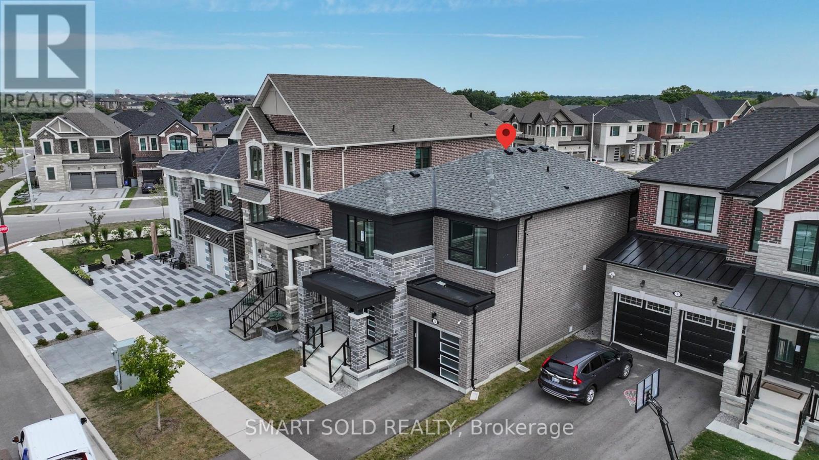 5 Erin Ridge Ct, Markham Victoria Square, ON L6C 3K8