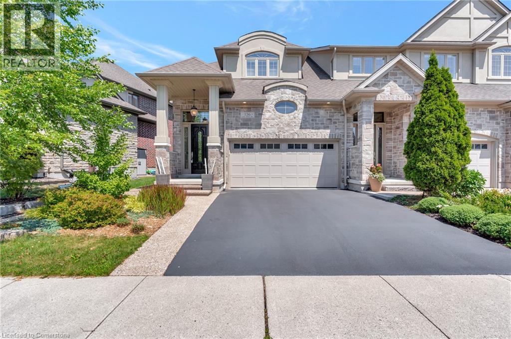 136 Oak Park Dr, Waterloo, ON N2K 0B3