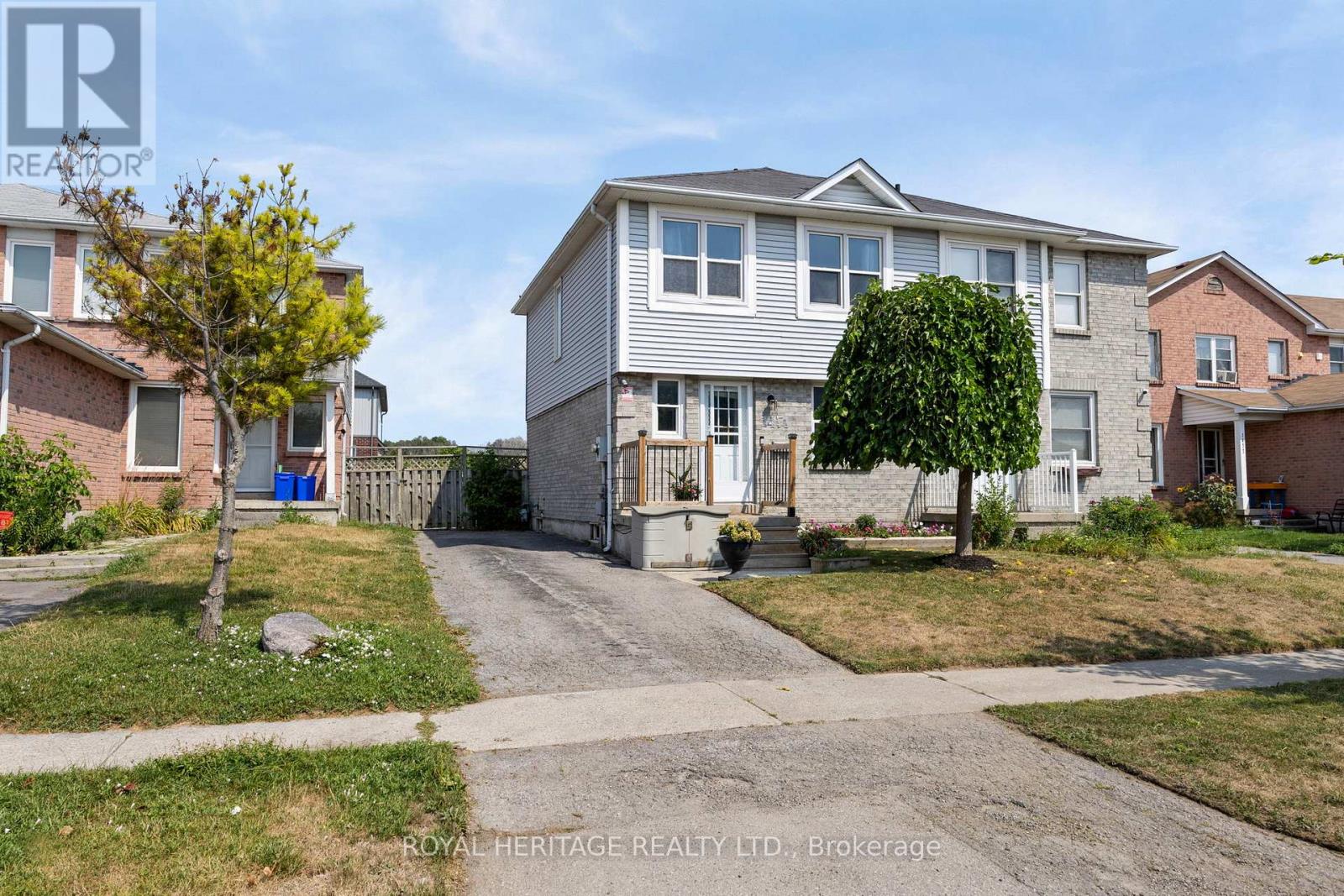 1471 Connery Cres, Oshawa, ON L1J 8E5
