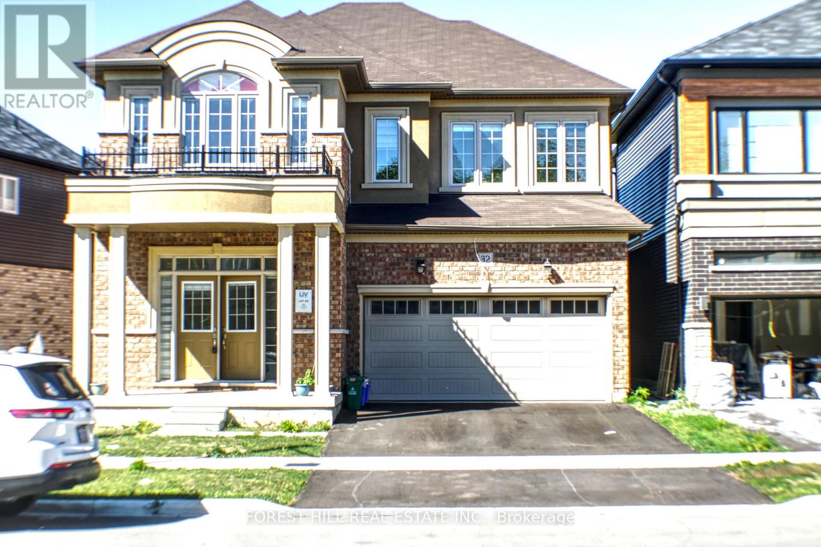 32 Stauffer Rd, Brantford, ON M6A 1N3