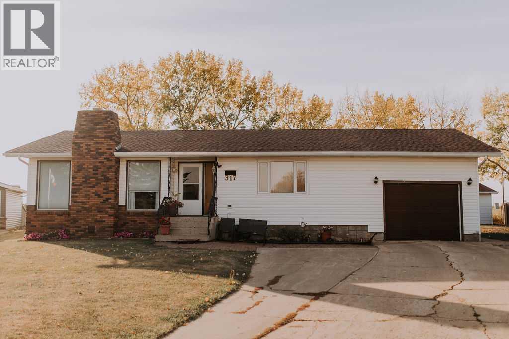 4 Avenuecrescent Unit 317 Avenue Crescent, Wainwright, AB T9W 1A1