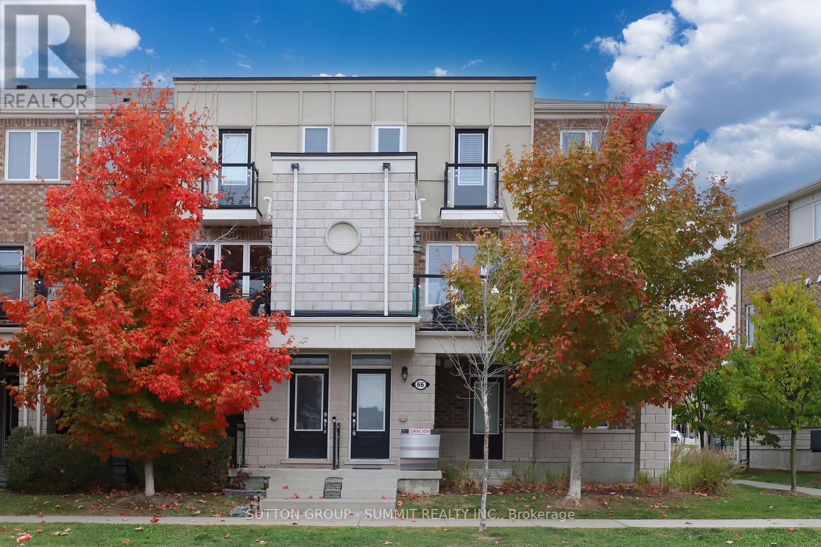 66 Daylily Ln, Kitchener, ON N2R 0L7