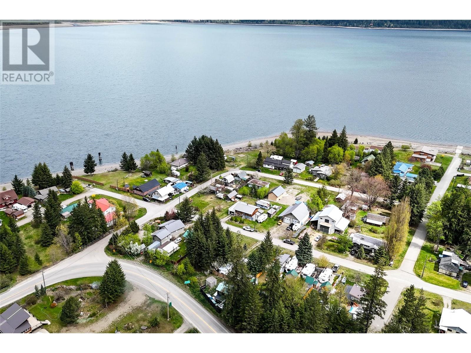 Lots 22, Lardeau, BC V0G 1M0
