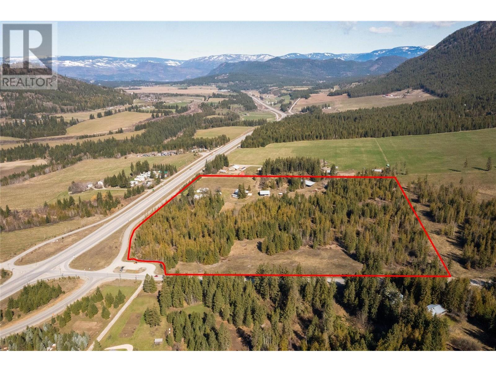 4251 Mikkelson Frontage Rd, Tappen, BC V0E 2X2