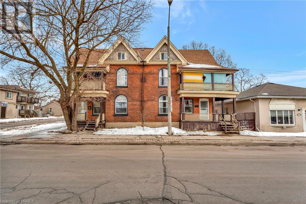 157-159 Market St, Brantford, ON N3T 3A3