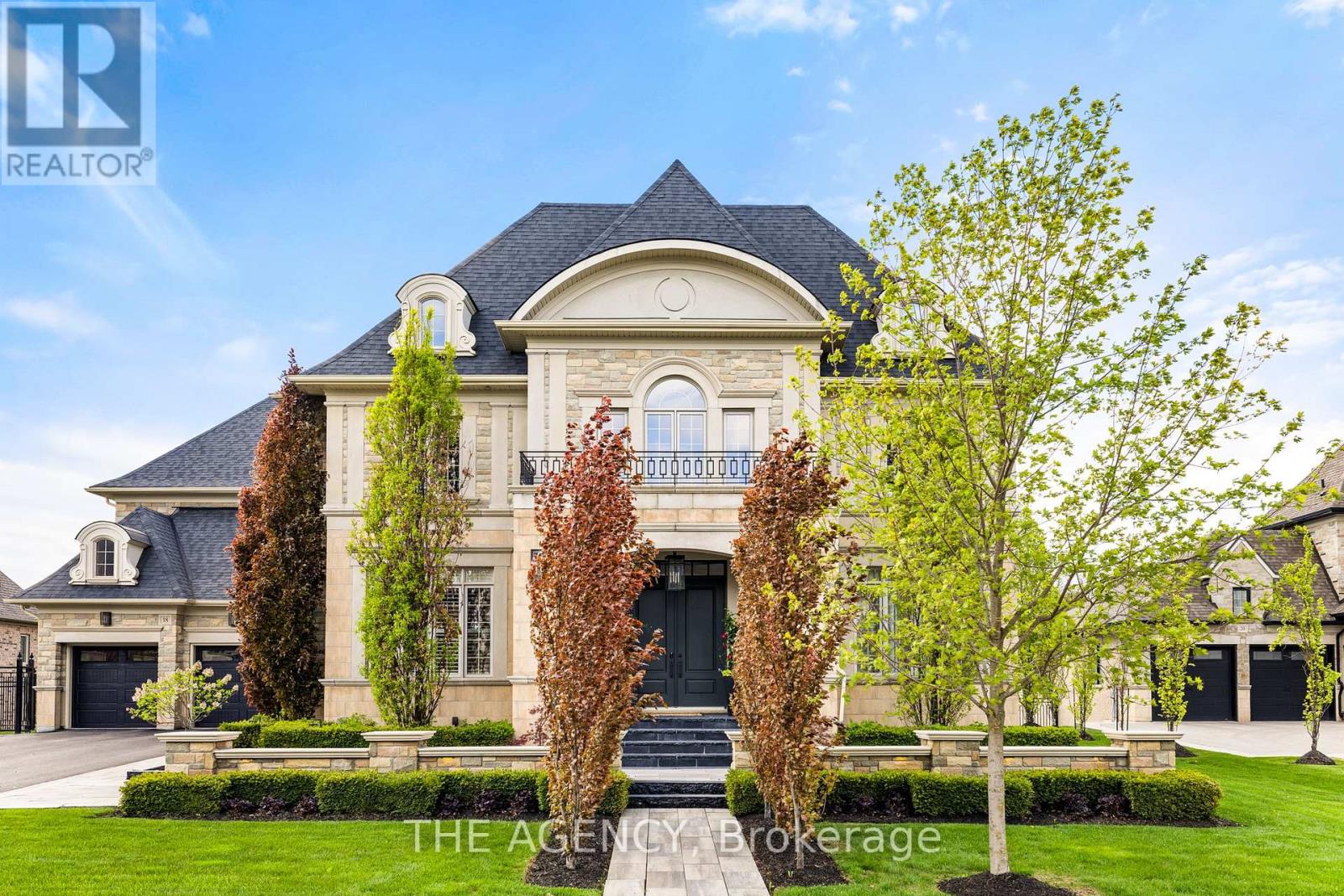 18 Westbrooke Blvd, King, ON L0G 1N0
