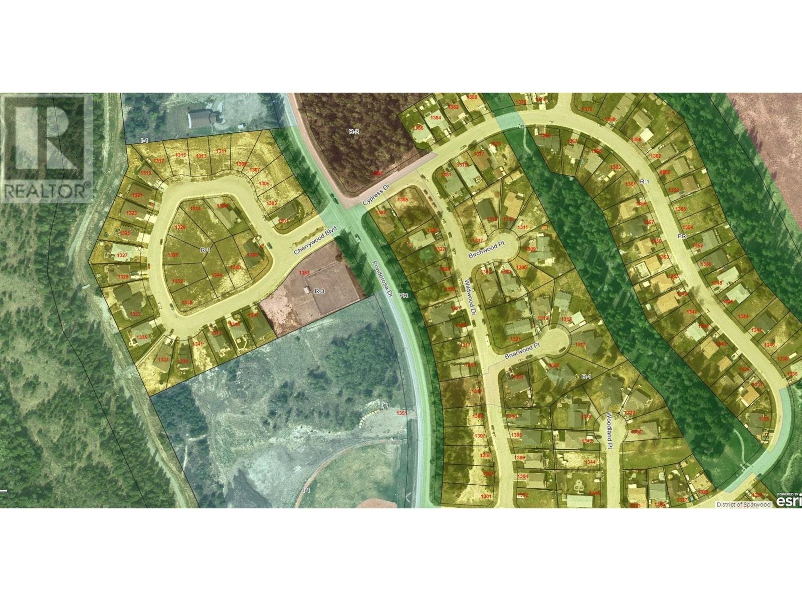 1353 Cherrywood Blvd, Sparwood, BC V0B 2G2