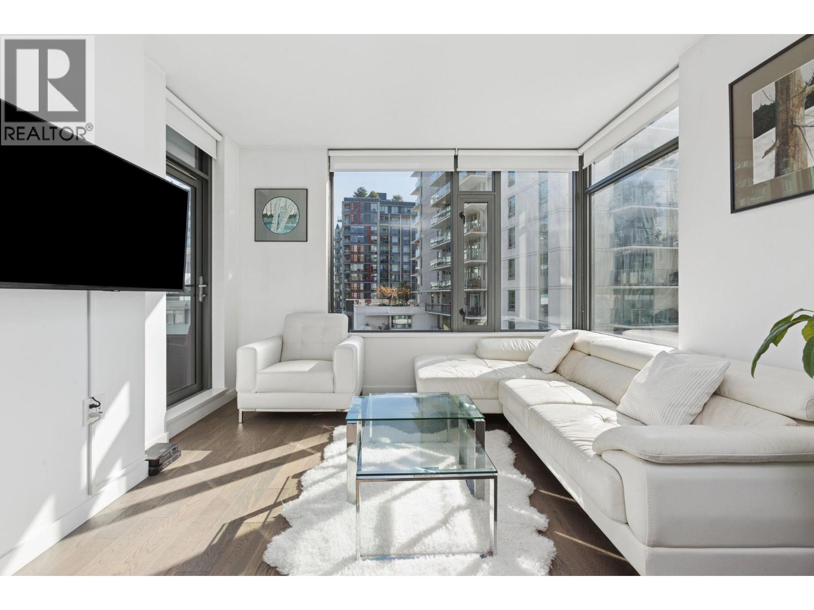 1688 Pullman Porter Street Unit 609, Vancouver, BC V6A 0H4
