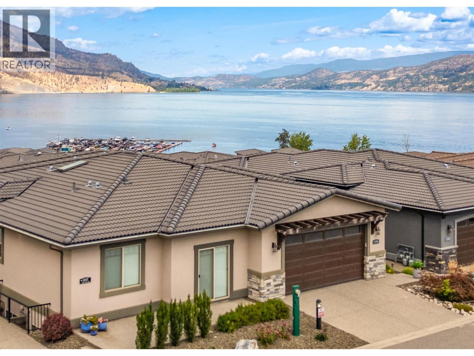 1796 Viewpoint Dr, Kelowna, BC V1Z 4E1