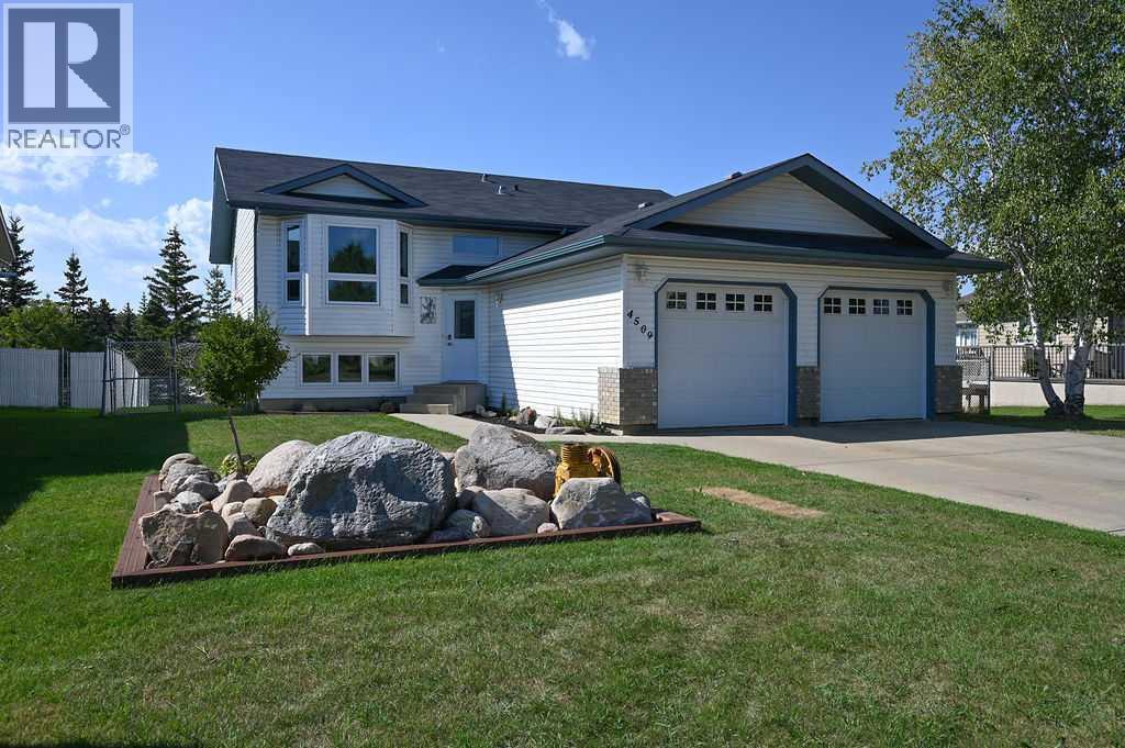 30 Street Unit 4509, Athabasca, AB T9S 1N8