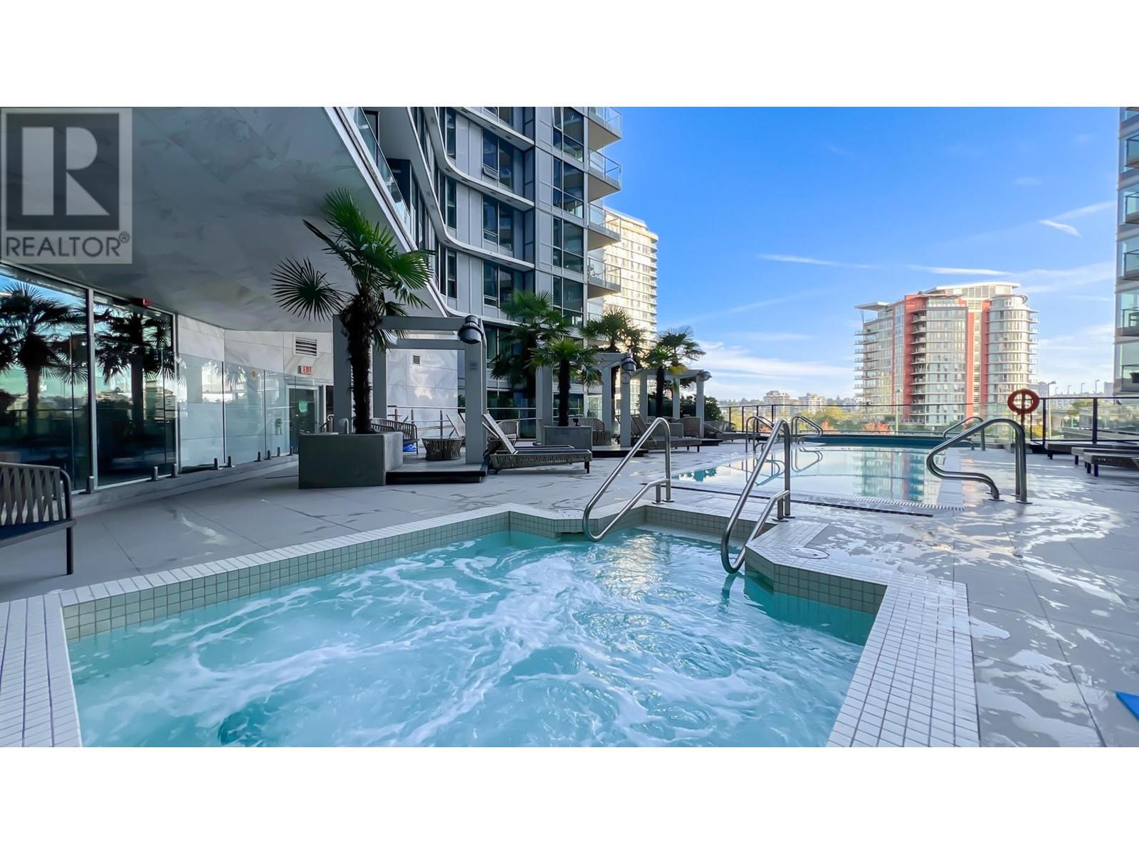 68 Smithe Street Unit 1205, Vancouver, BC V6B 0P4