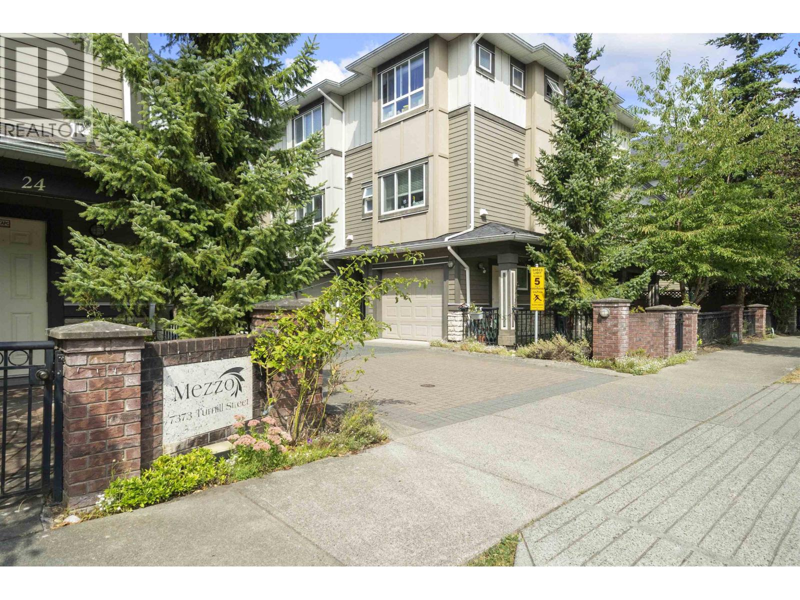 7373 Turnill Street Unit 11, Richmond, BC V6Y 4L7