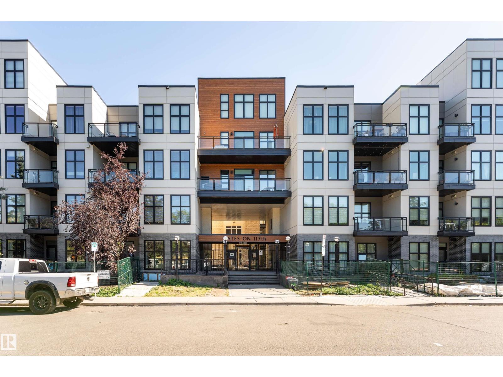 10531 117 Street Northwest #128, Edmonton, AB T5H 0A8