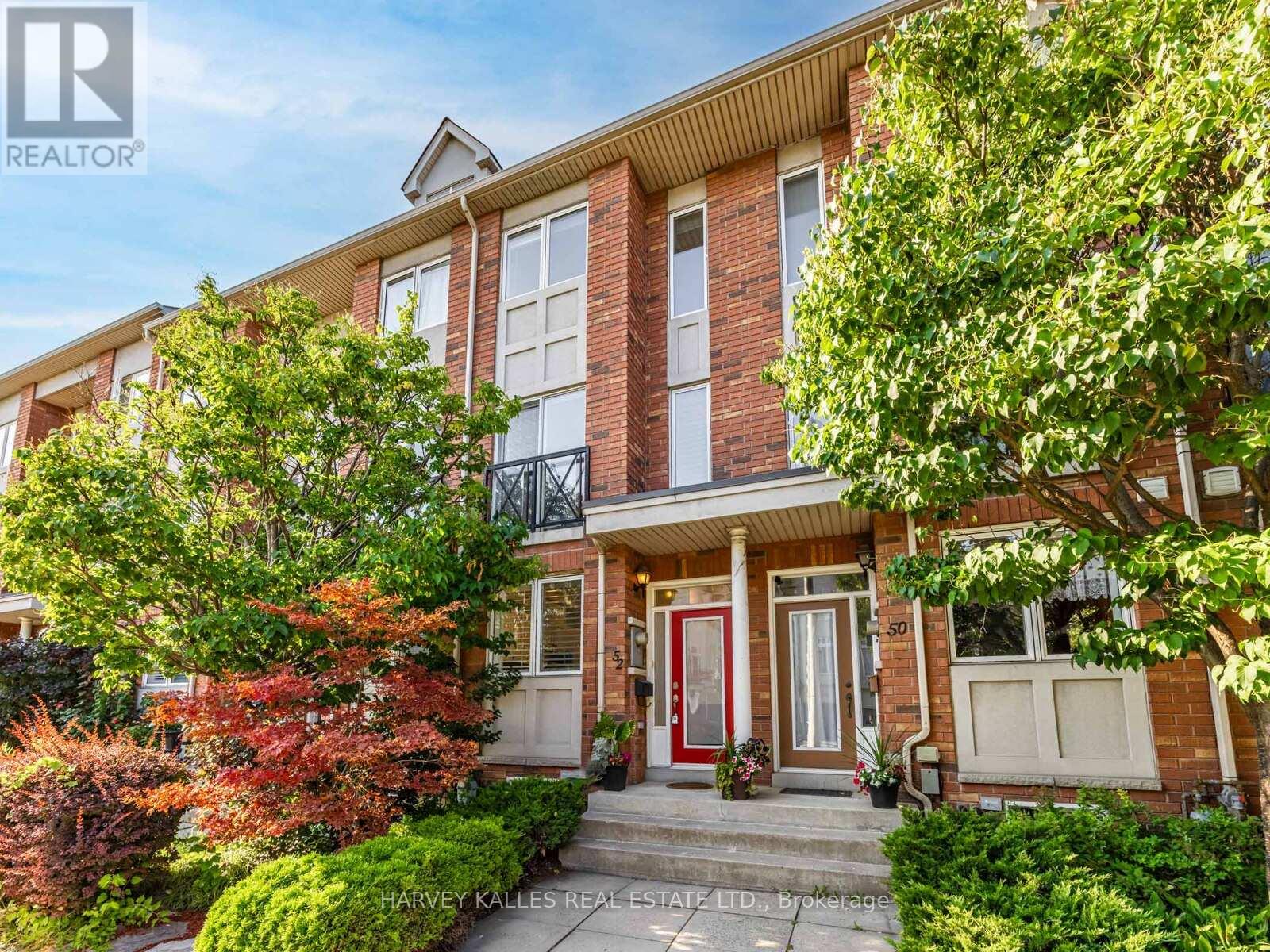 52 Market Garden Mews, Toronto, ON M8Z 0A5