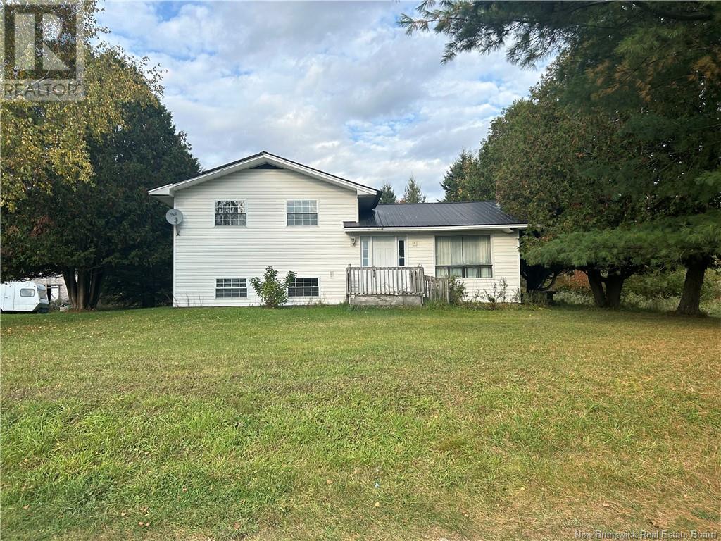 750 Howe St, Fredericton, NB E3A 5V9