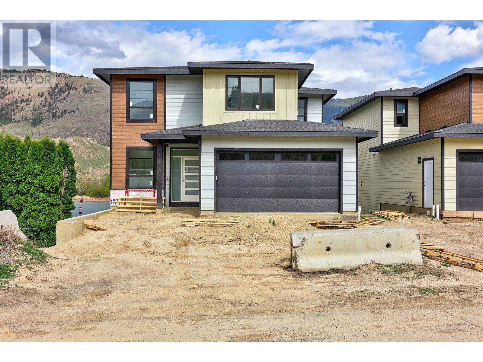 2844 Thompson Dr, Kamloops, BC V2C 4L7