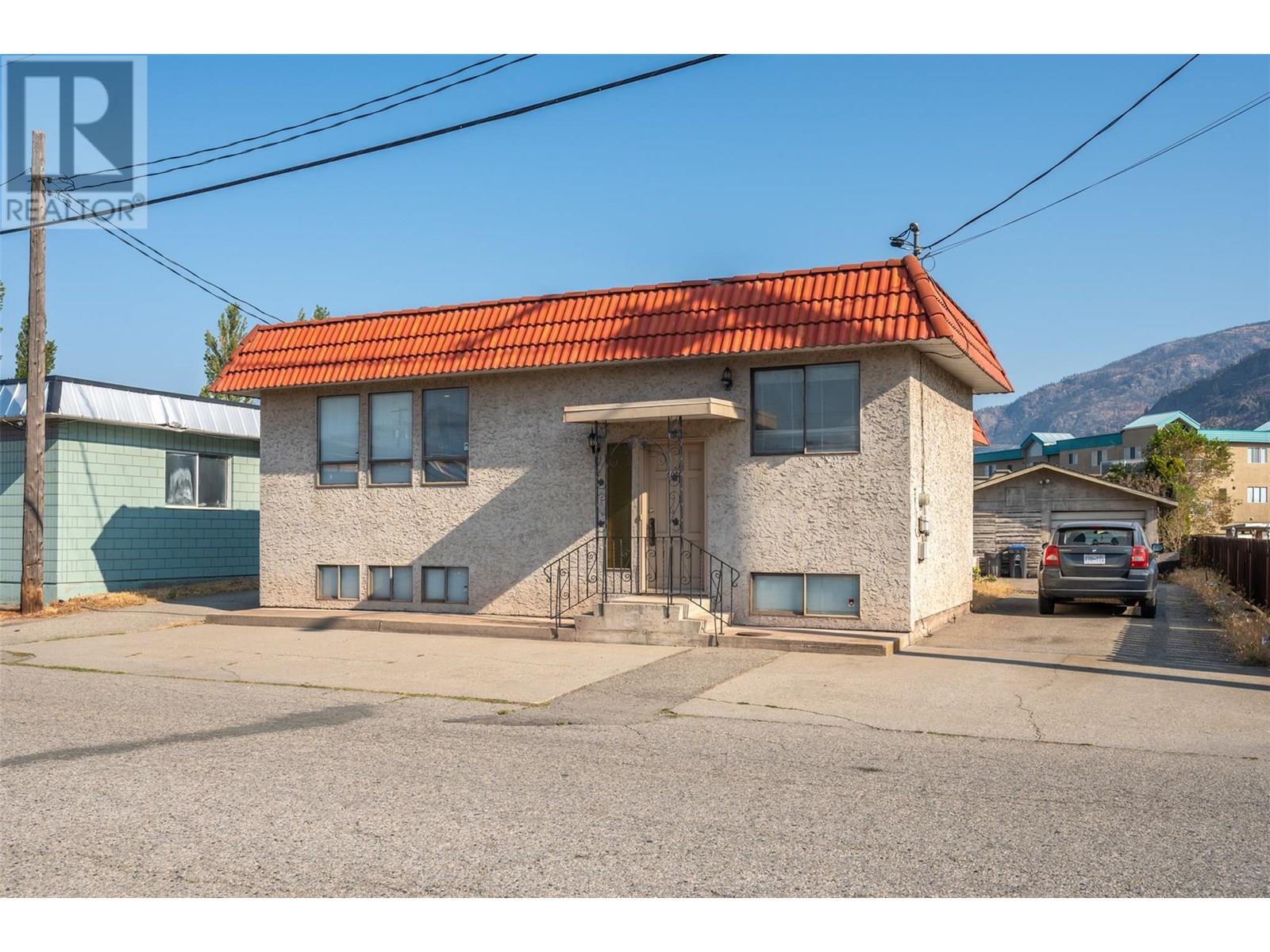 6006 Maple Dr, Osoyoos, BC V0H 1V3