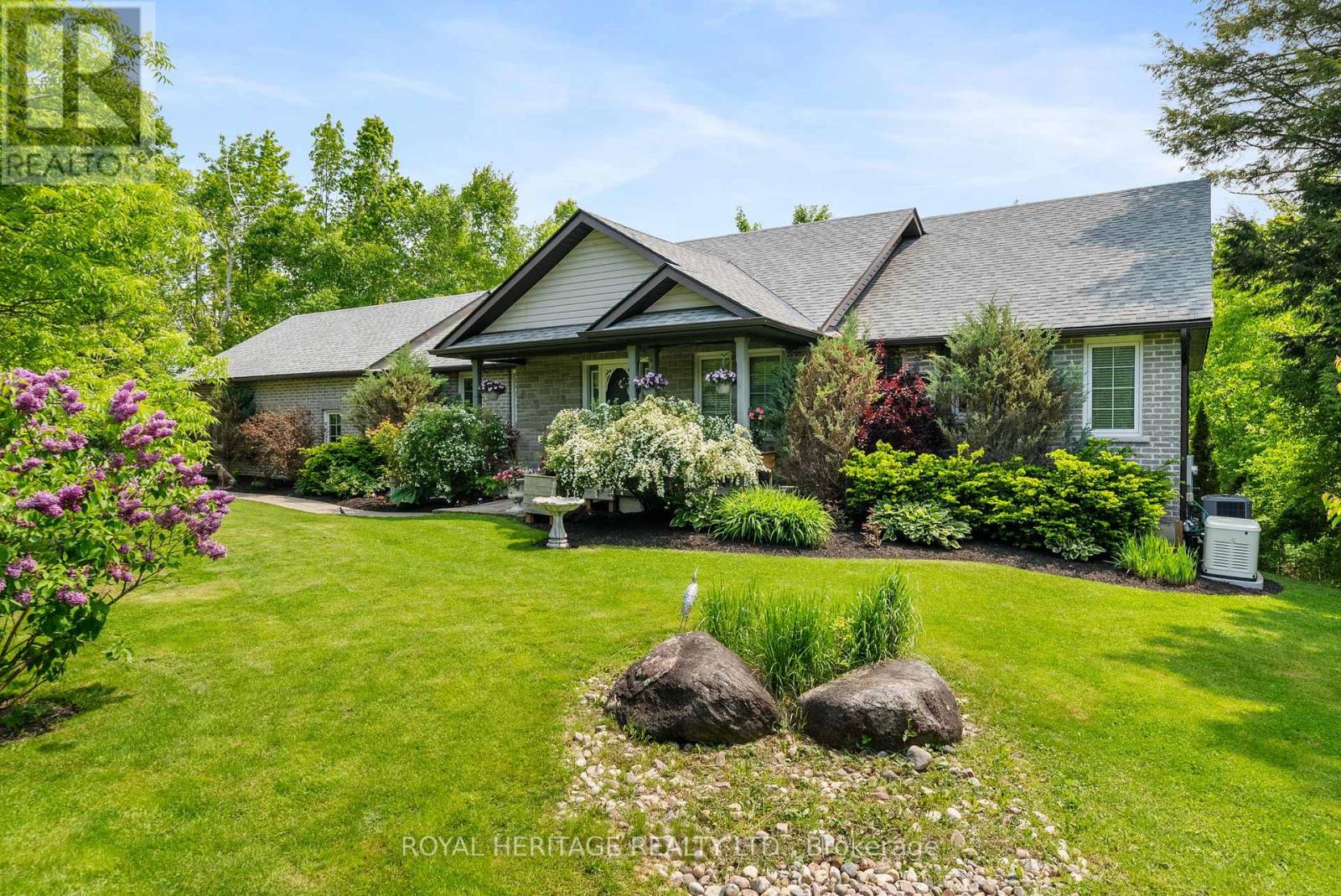 141 Shanagarry Dr, Selwyn, ON K0L 1T0