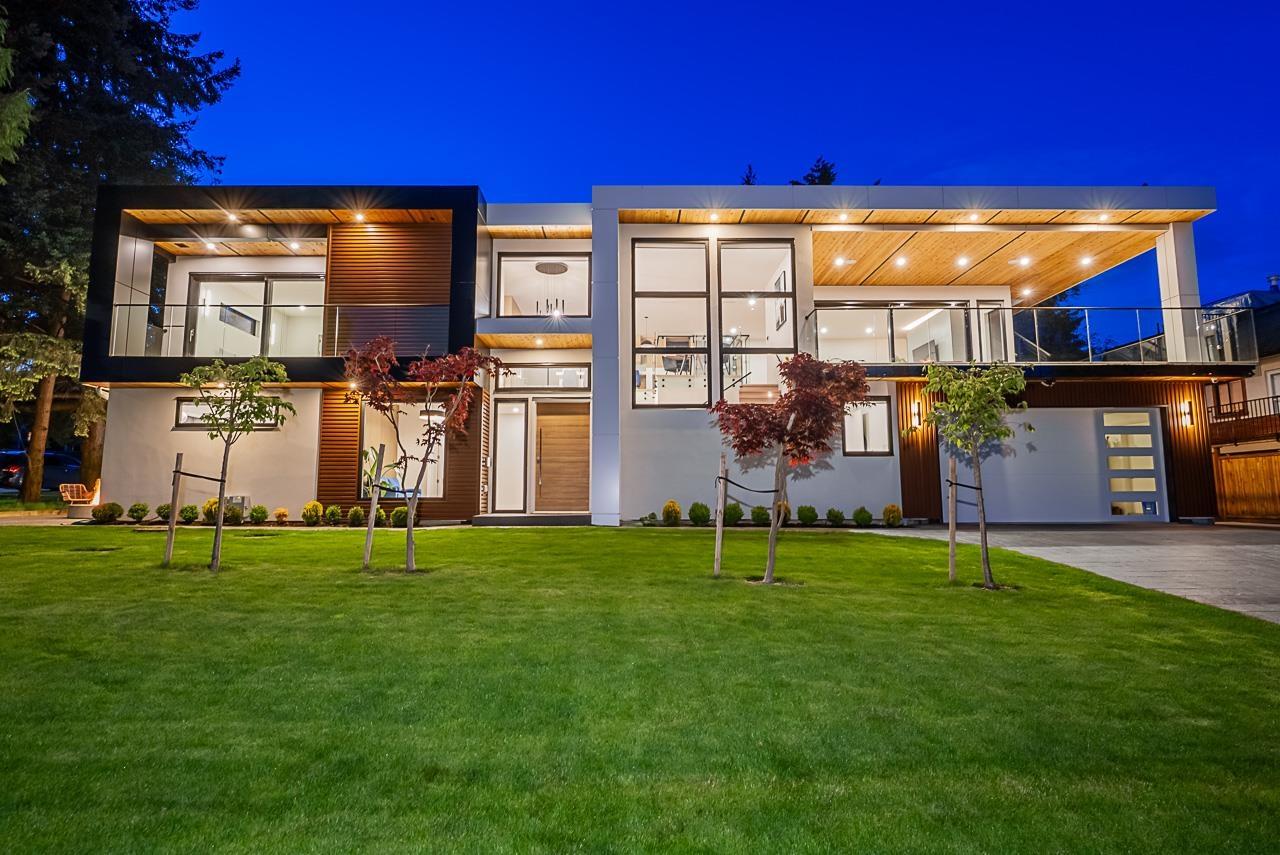 15911 Cliff Ave, White Rock, BC V4B 1W8