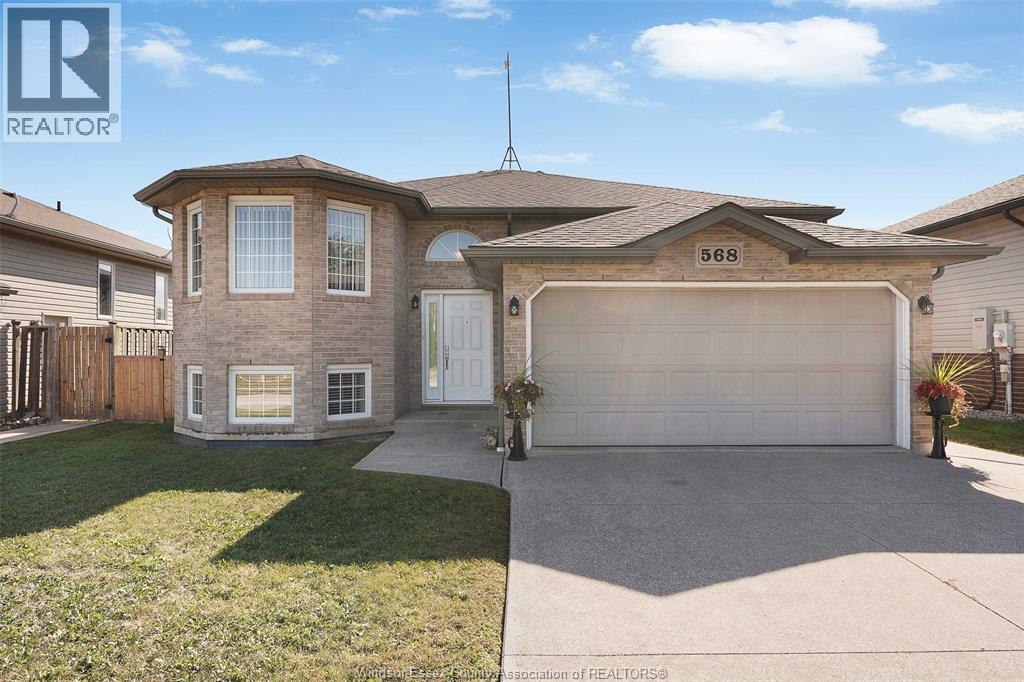 568 Pettypiece, Amherstburg, ON N9V 4C9